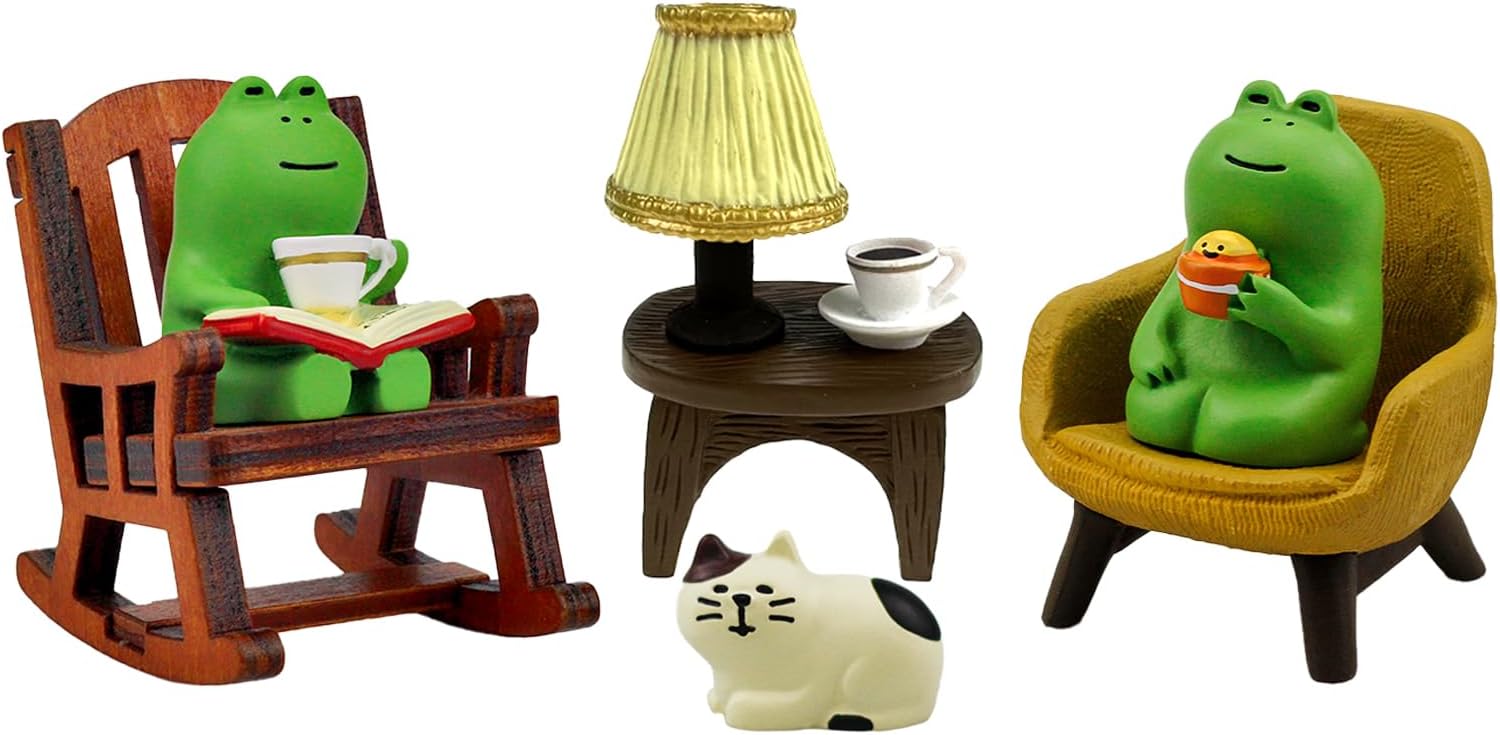 Miniature Frog Figurines Set Cute Decor for Desk and Home