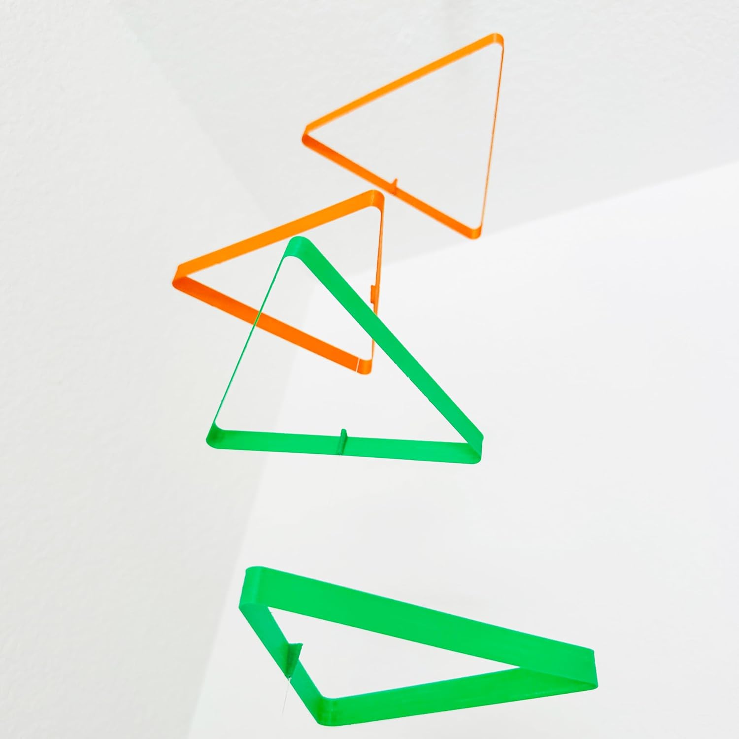 Tri-Tone Harmony Mobile with Vibrant Colors
