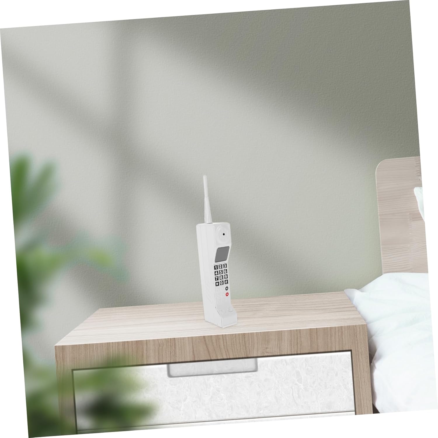 Retro Cellphone Decor Statue Vintage Phone Ornament