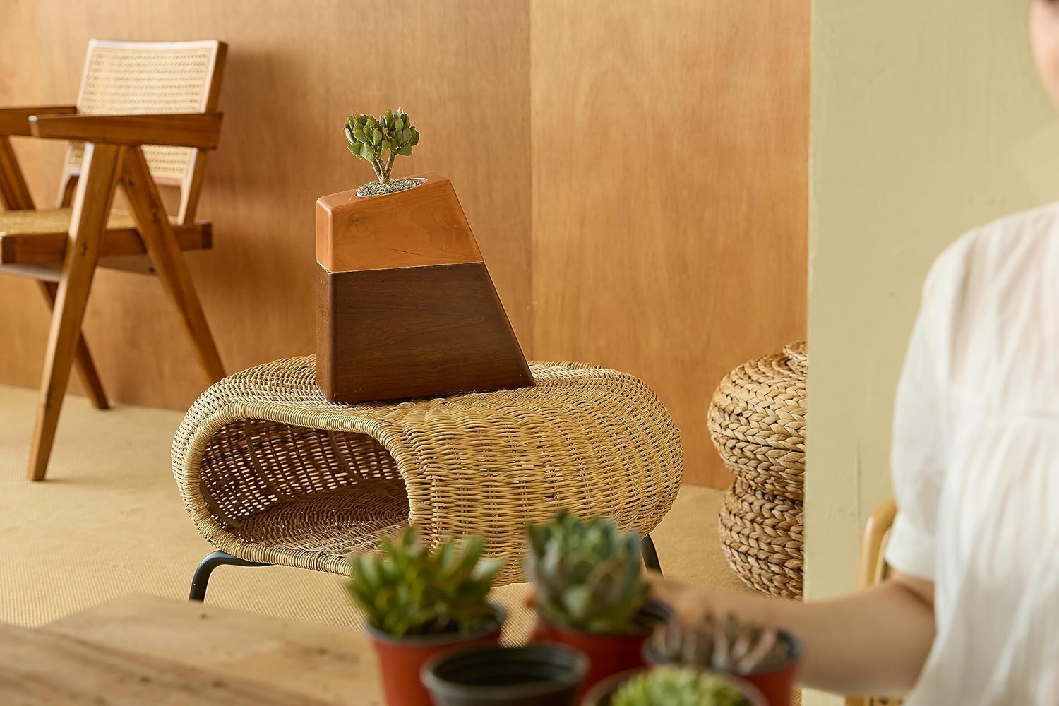 Handcrafted Wooden Cremation Urn with Magnetic Lid - Large Decorative Ash Urn for Home Use