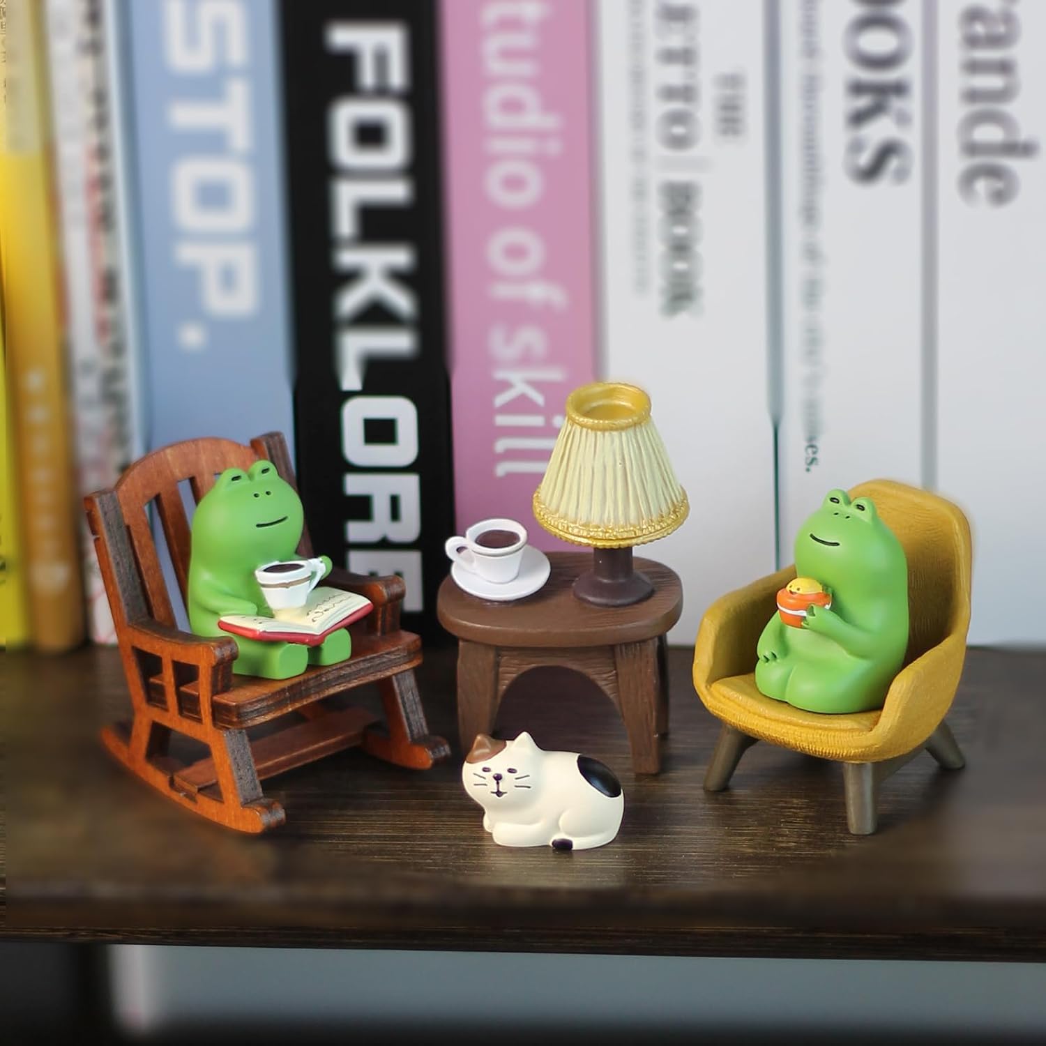 Miniature Frog Figurines Set Cute Decor for Desk and Home