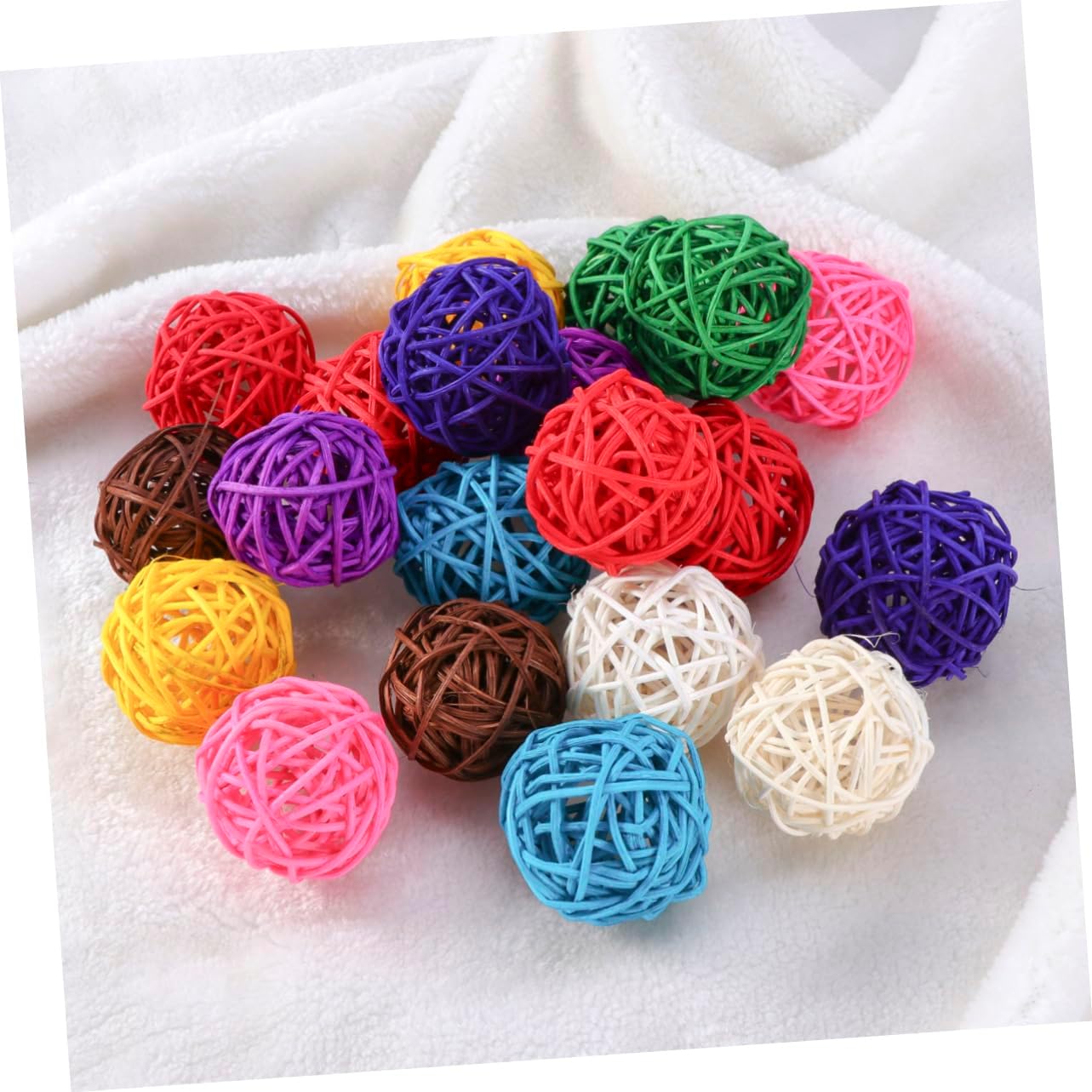 10pcs Assorted Wicker Rattan Decorative Balls for Home Decor and Christmas Party
