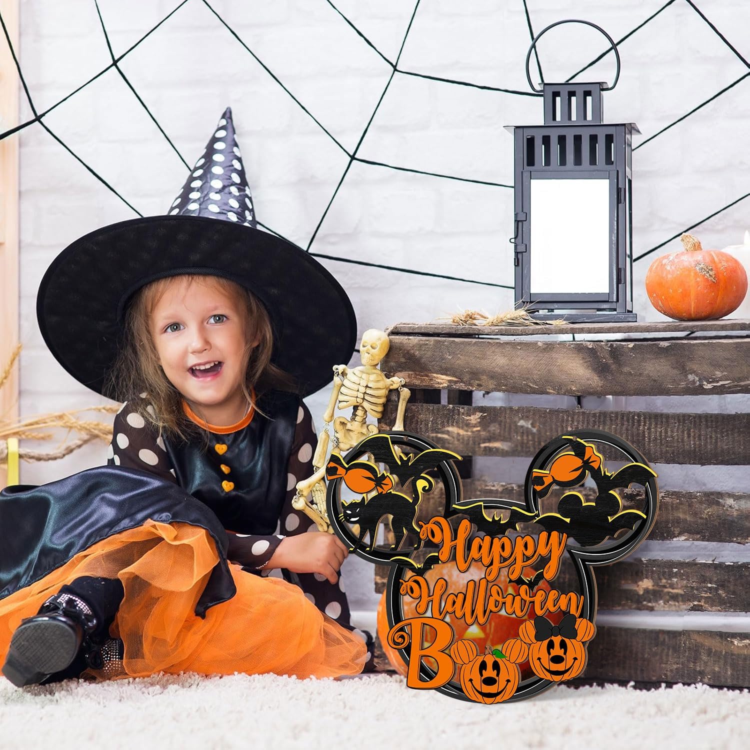 Halloween Mouse Door Sign Decor Spooky Wooden Sign with Black Cat and Bat Design