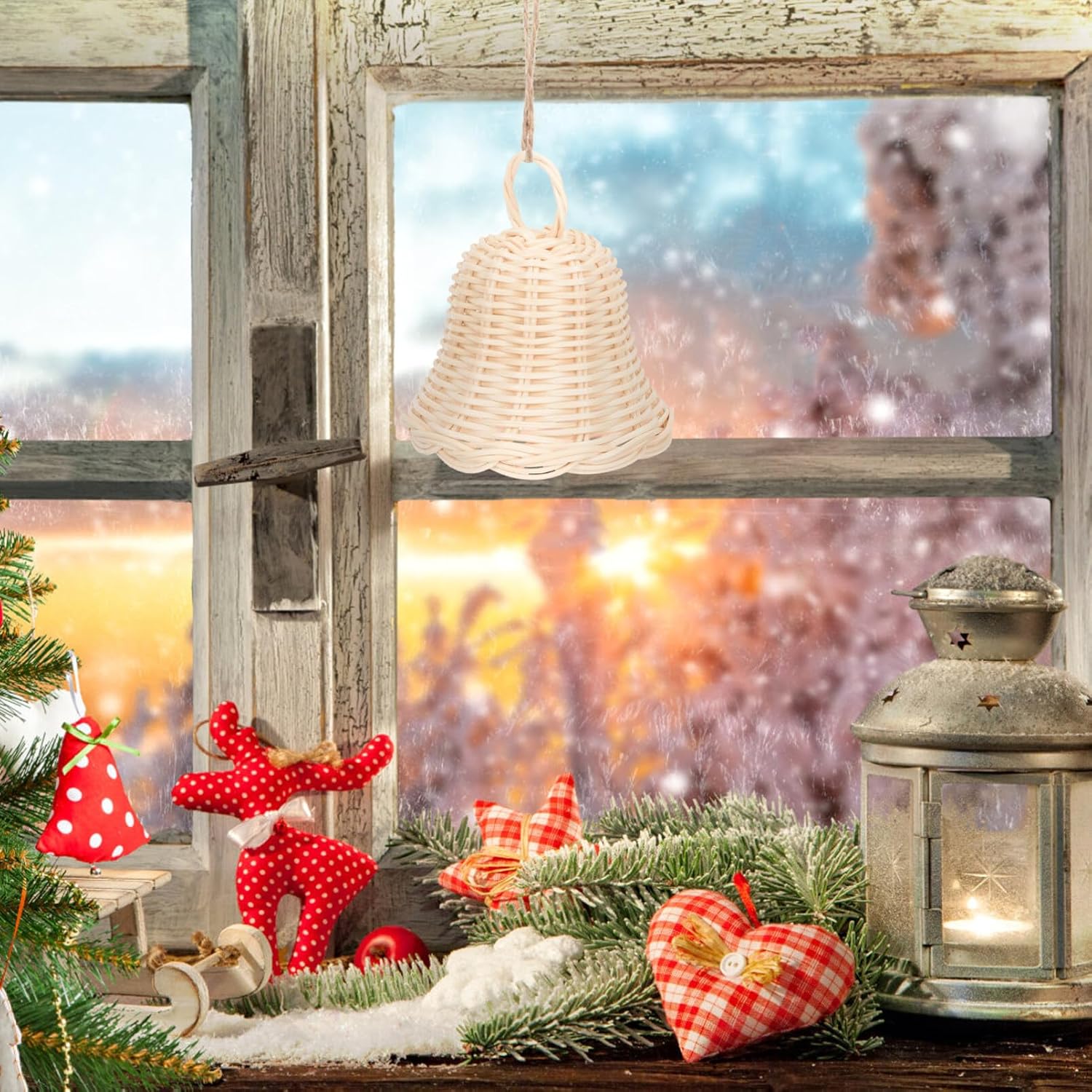 HOMSFOU Rustic Wicker Bell Ornament Christmas Decor